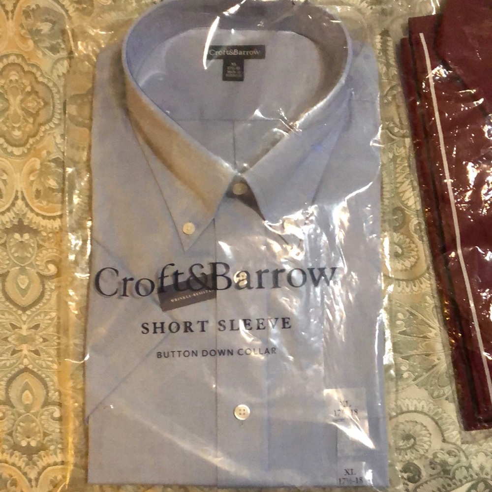 Men’s Shirt Sleeve Button Down